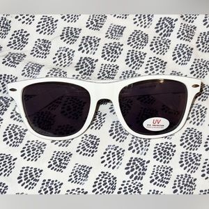 🤩 5 FOR $15 NWOT Atlantic Bay Mortgage Group Sunglasses